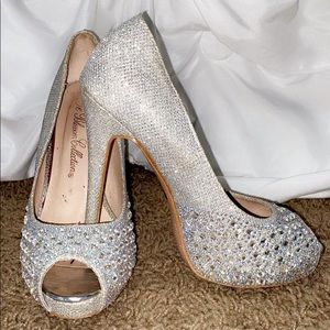 de blossom collection silver heels